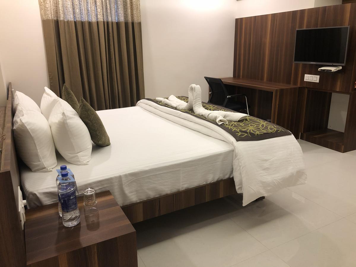 Kyriad Hotel Vijayapura By Othpl Bídzsápur Kültér fotó