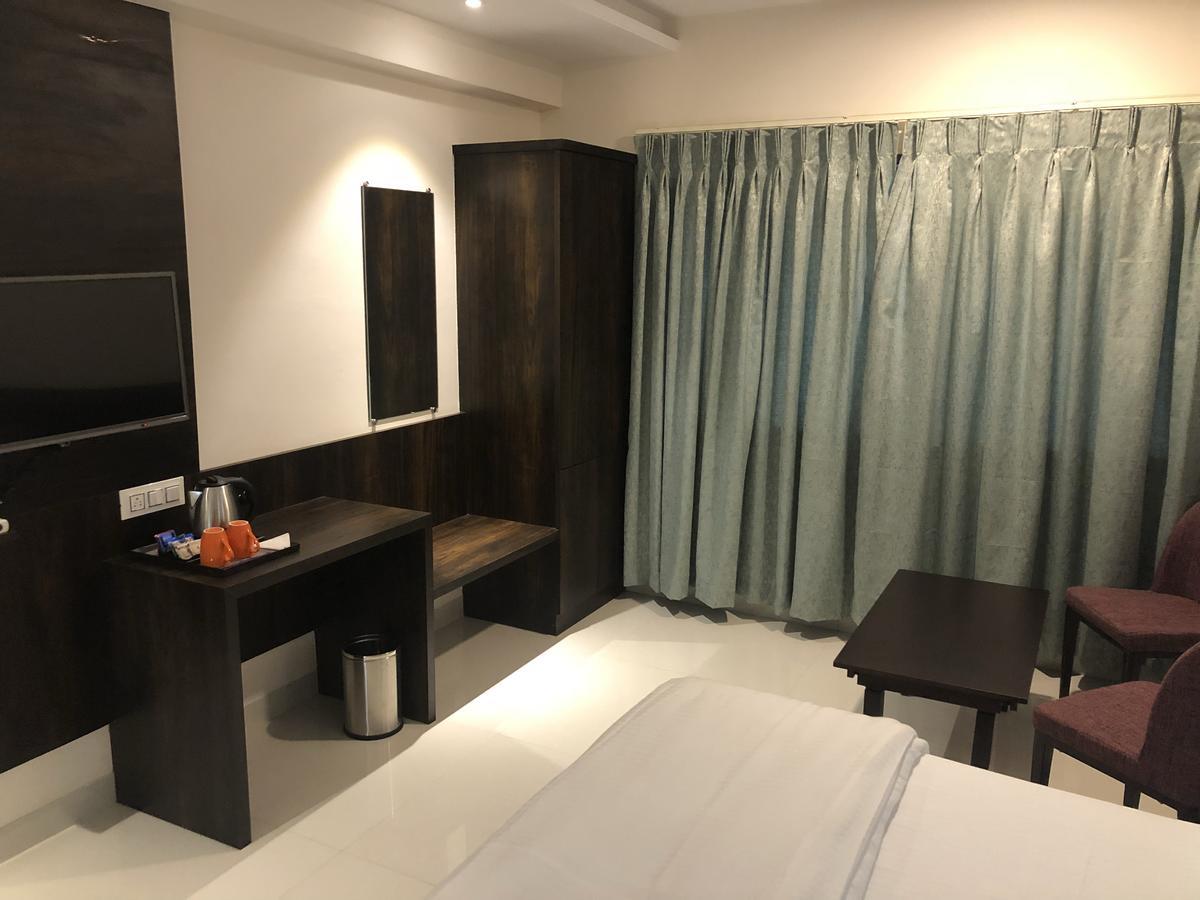 Kyriad Hotel Vijayapura By Othpl Bídzsápur Kültér fotó