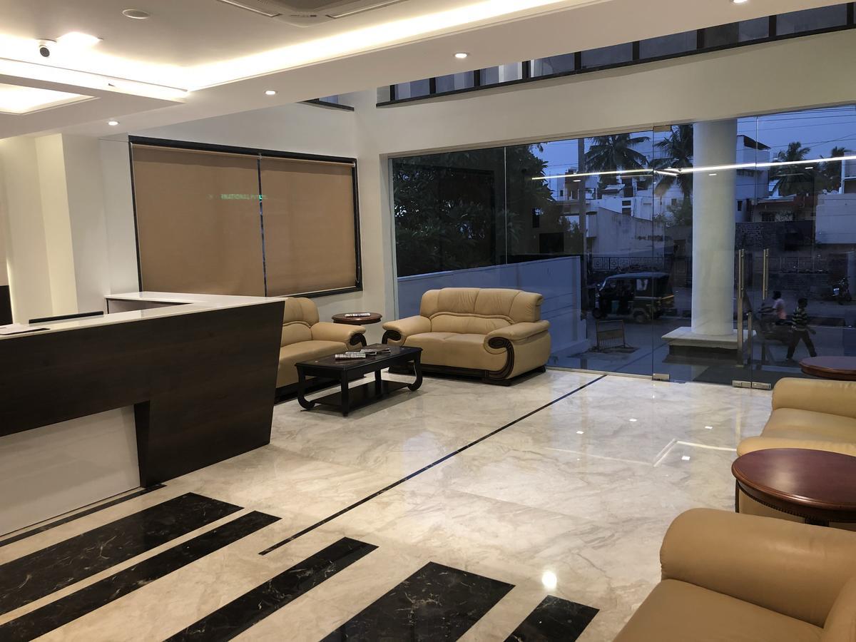 Kyriad Hotel Vijayapura By Othpl Bídzsápur Kültér fotó