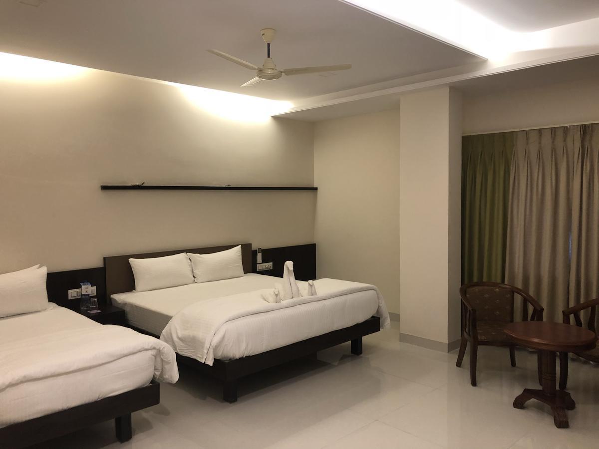 Kyriad Hotel Vijayapura By Othpl Bídzsápur Kültér fotó